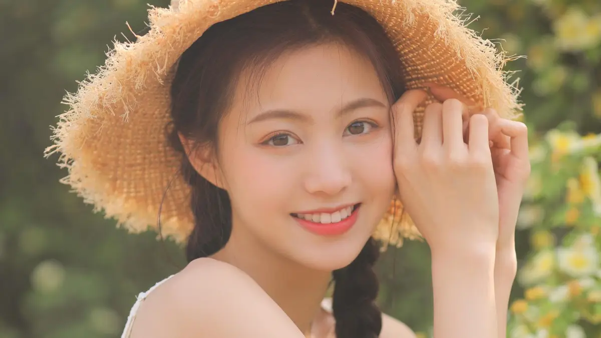 香港南昌私人伴游戴佳妮