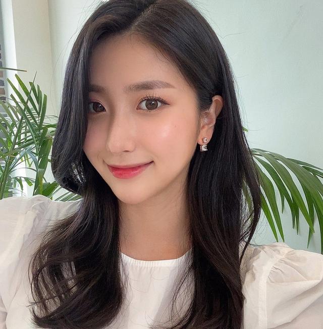 香港太原伴游小姐姐