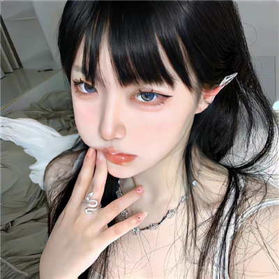 香港伴游女生孛安春的资料